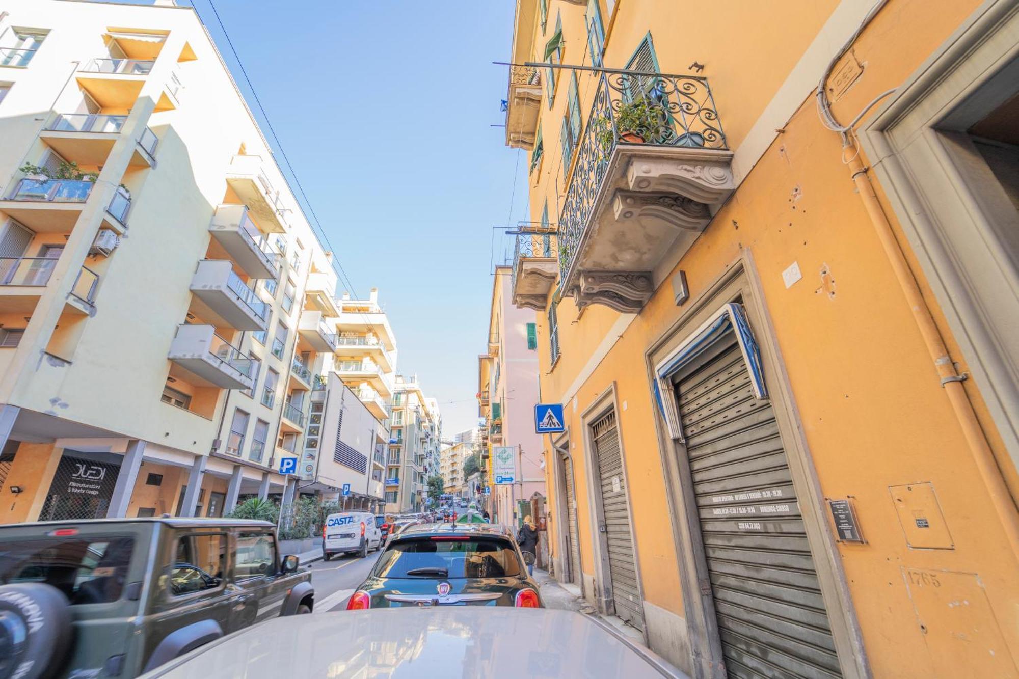 Appartamento Genova,400M Dal San Martino Экстерьер фото