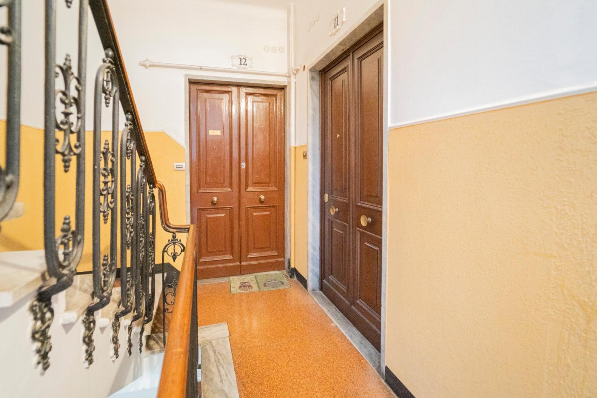 Appartamento Genova,400M Dal San Martino Экстерьер фото