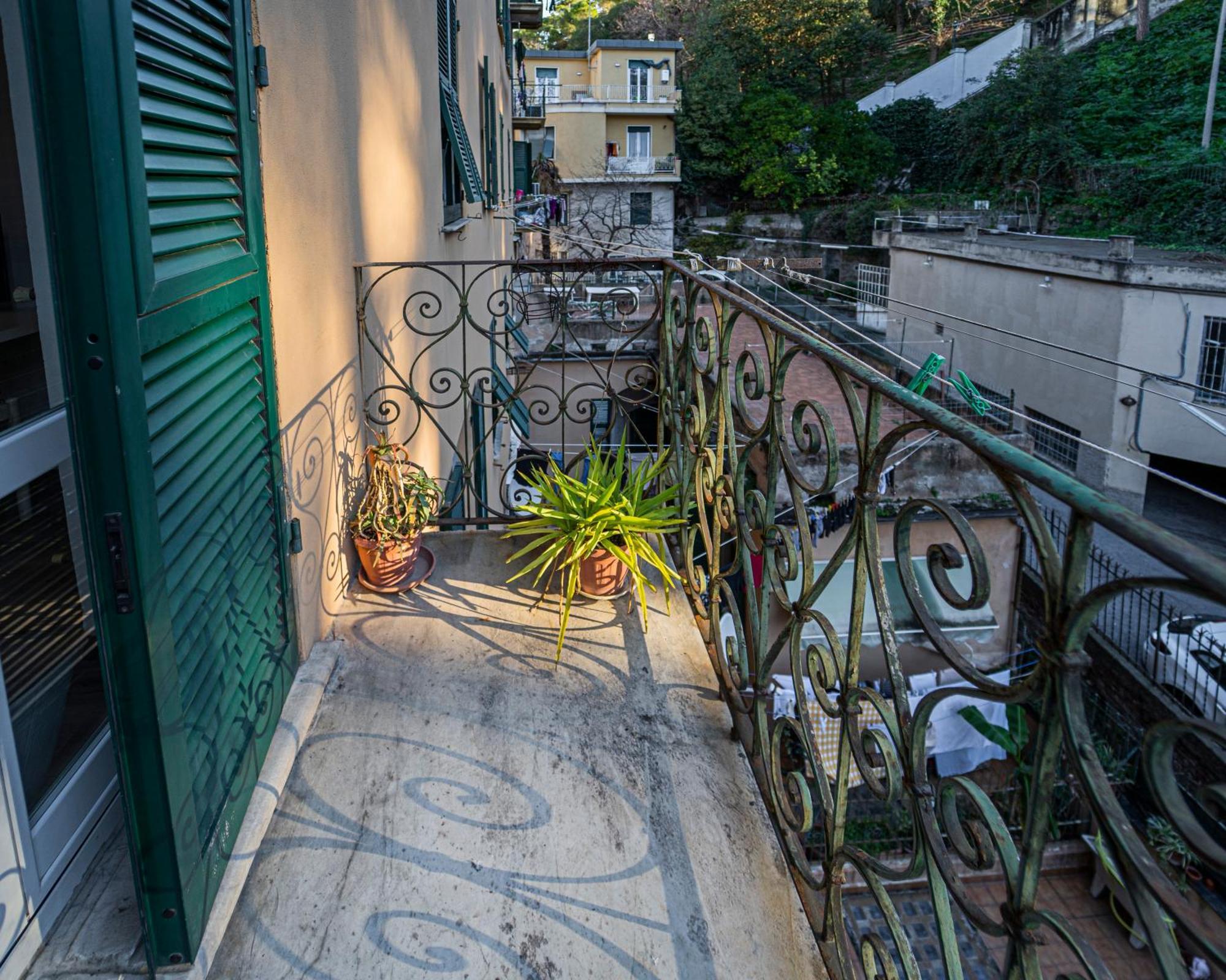 Appartamento Genova,400M Dal San Martino Экстерьер фото